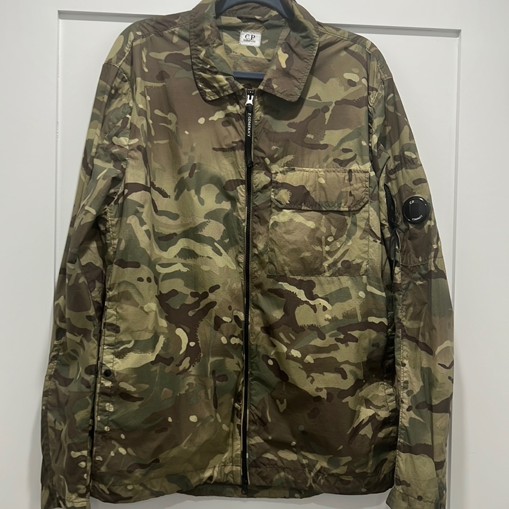 C.P COMPANY LIGHT WEIGHT CAMO PRINT JACKET AUTHENTIC